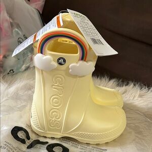 CROCS Kids Cream Rain Boots with Rainbow Accent